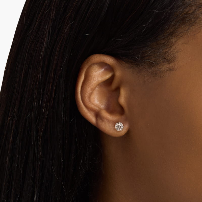 Six Prong Stud Earrings In Platinum (Setting)