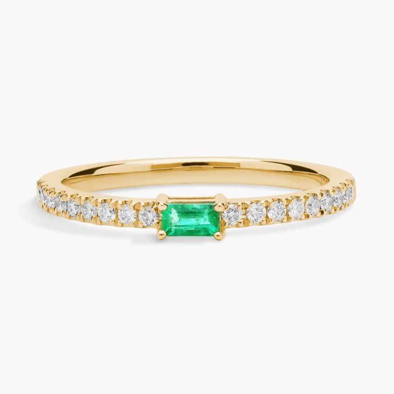Baguette Emerald and Diamond Pavé Stacking Ring in 14k Yellow Gold (3.5x2mm)
